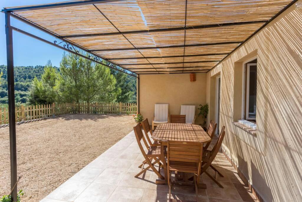 L'Arbre A Soleil Villa Aigues-Vives  ภายนอก รูปภาพ